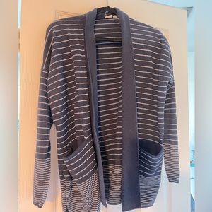 Gap cardigan sweater